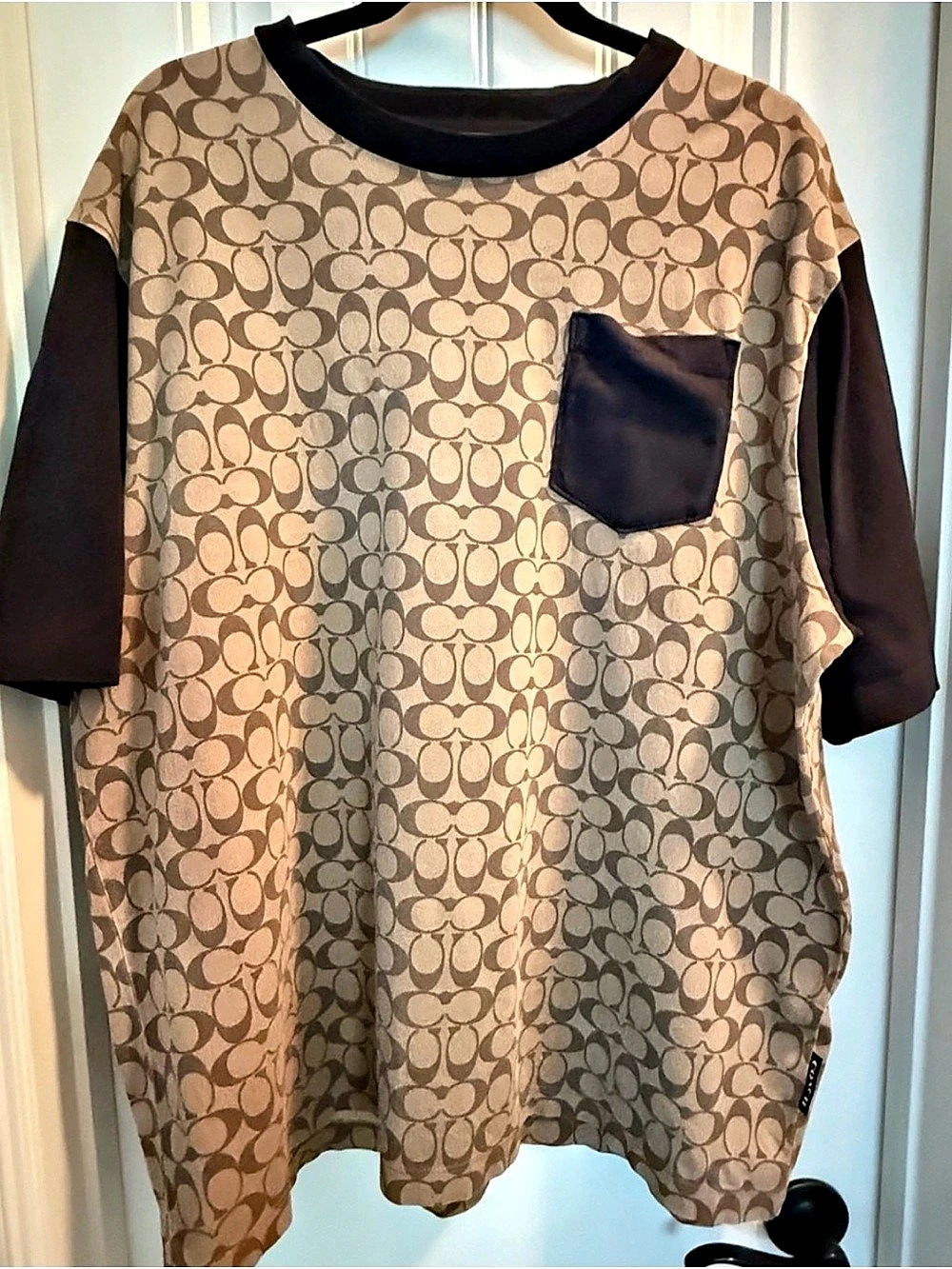 Authentic Coach Signature Monogram Colorblock Pocket Tee XL